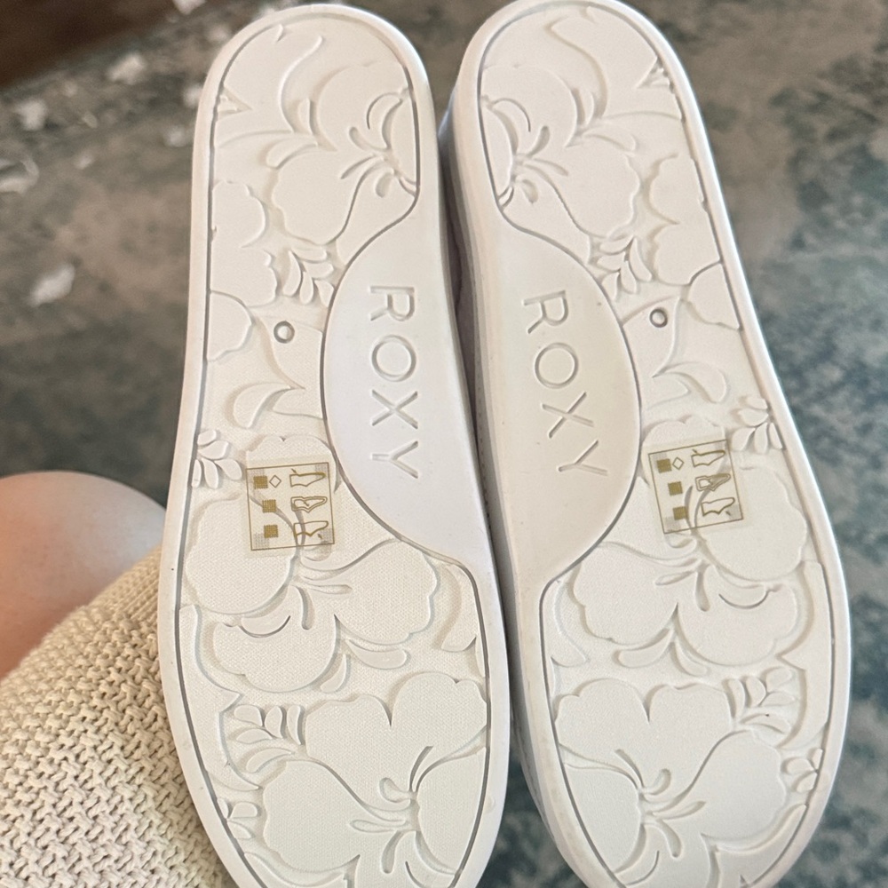 Roxy White Sneakers with Pink Accents - Picture 2 of 2